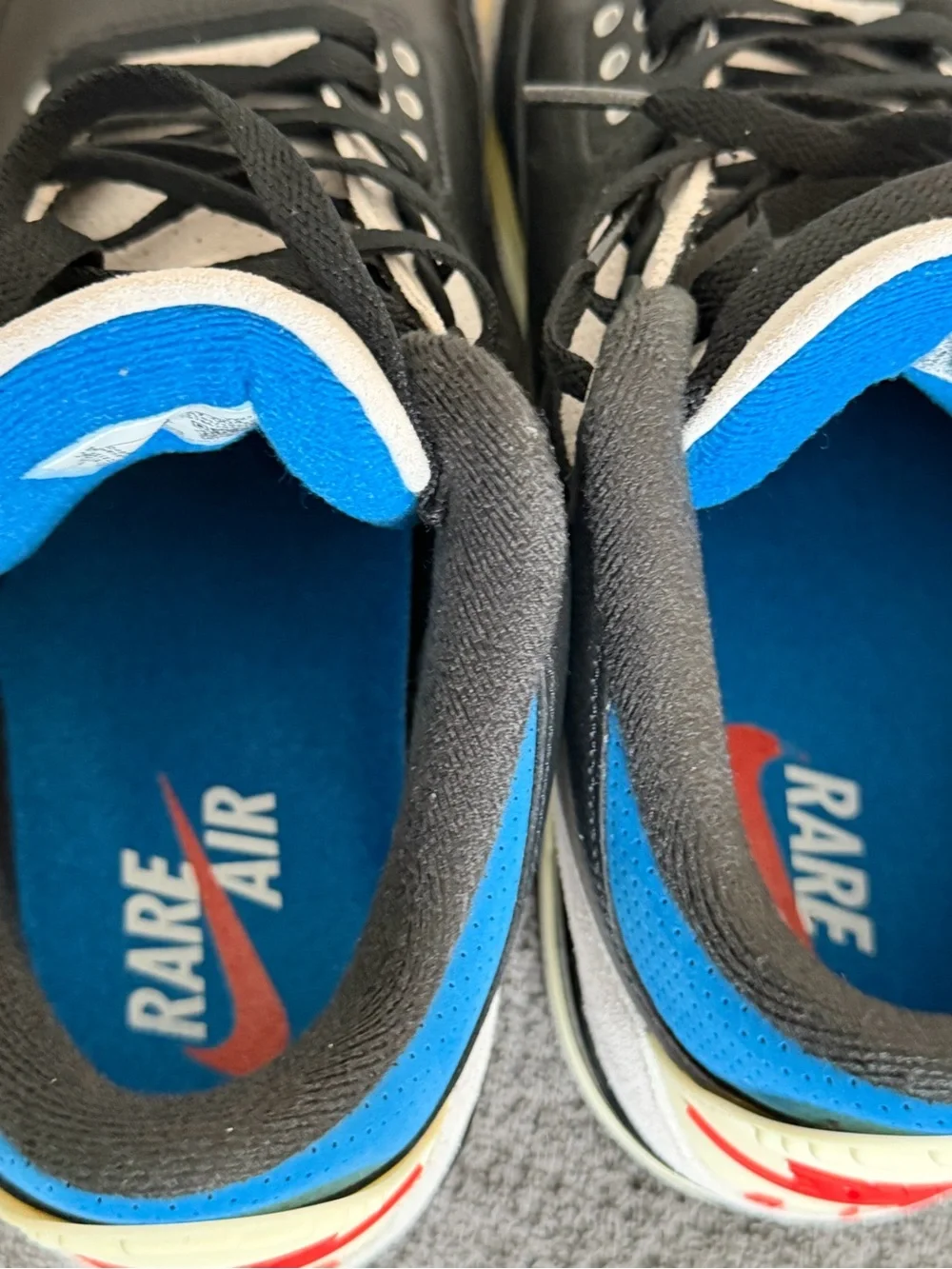 Air Jordan 3 Retro OG “Rare Air” Black Blue Men’s size 11